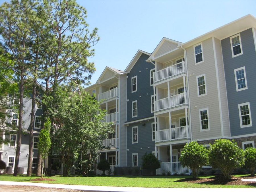 the-nest-wilmington building exterior balconies